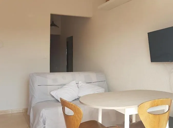 Joli Appartement, Terrasse Plein Sud Lejlighed Roquebrun